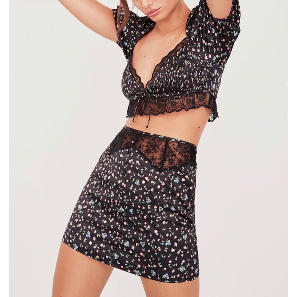 Brand New With Tags For Love & Lemons skirt
